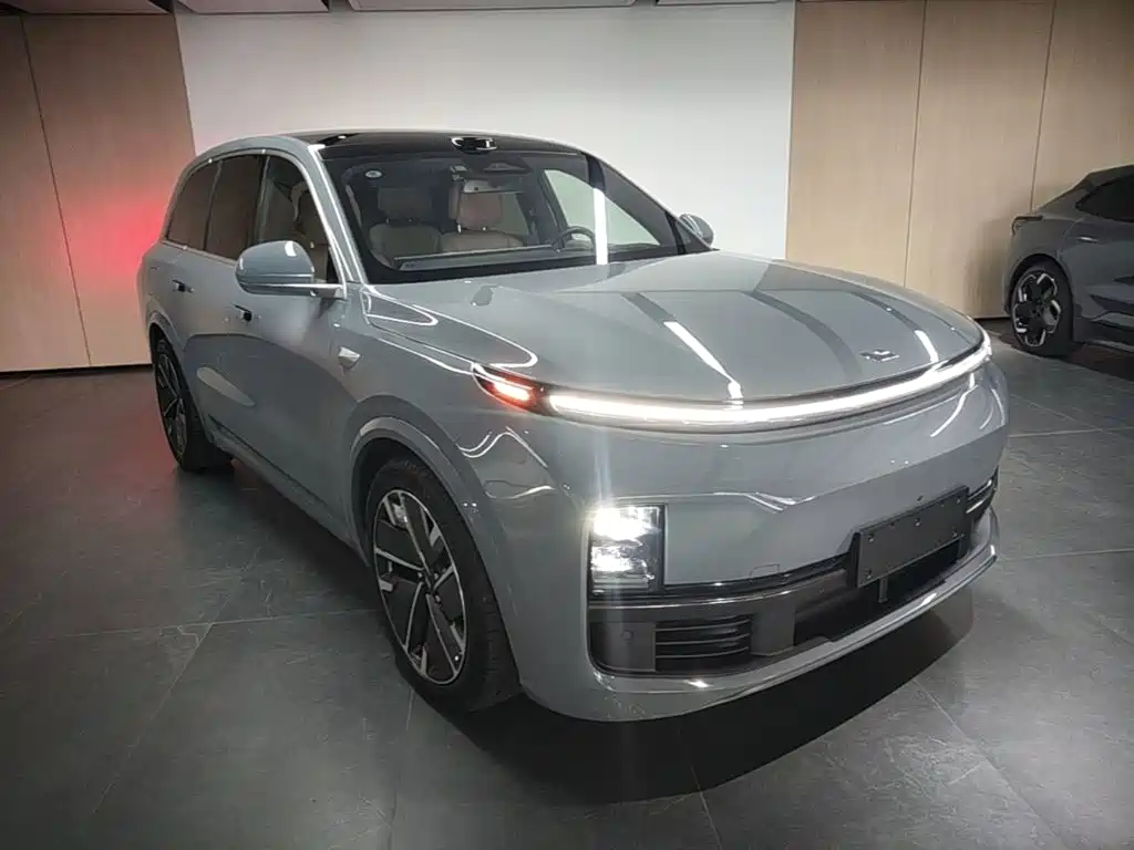 Li Auto Li L8 — миниатюра 4