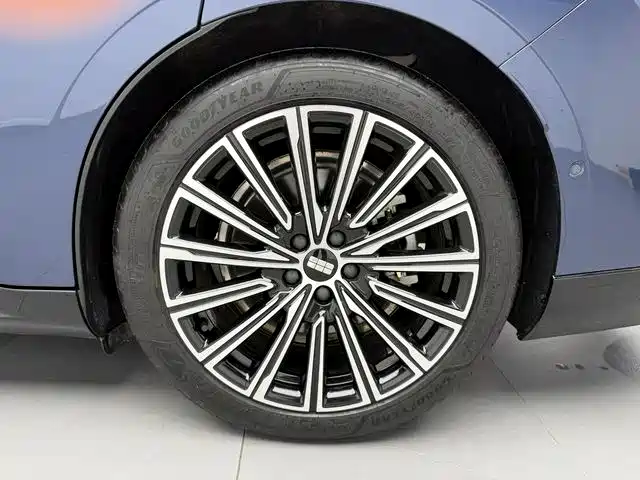 Geely Galaxy Galaxy 8 — фотографии объявления, Фото 19