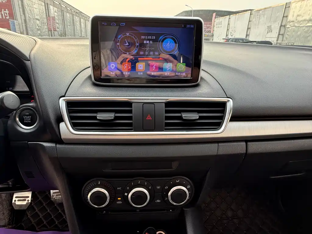 Mazda 3 Axela — миниатюра 15