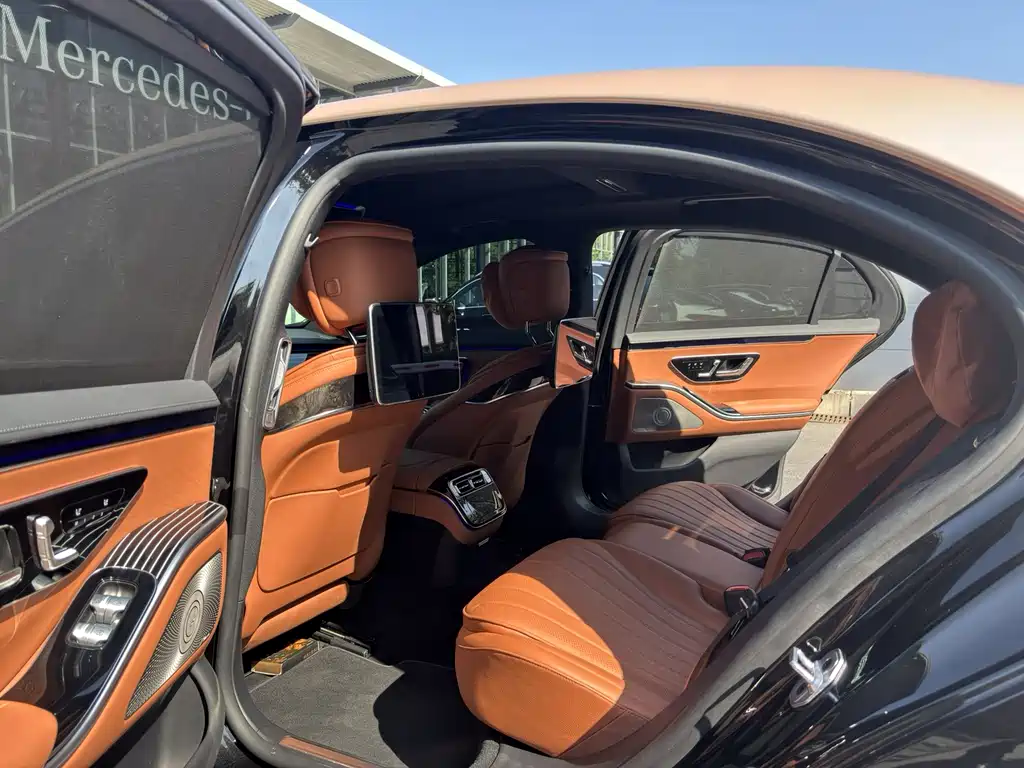 Mercedes-Benz S-Class — миниатюра 9