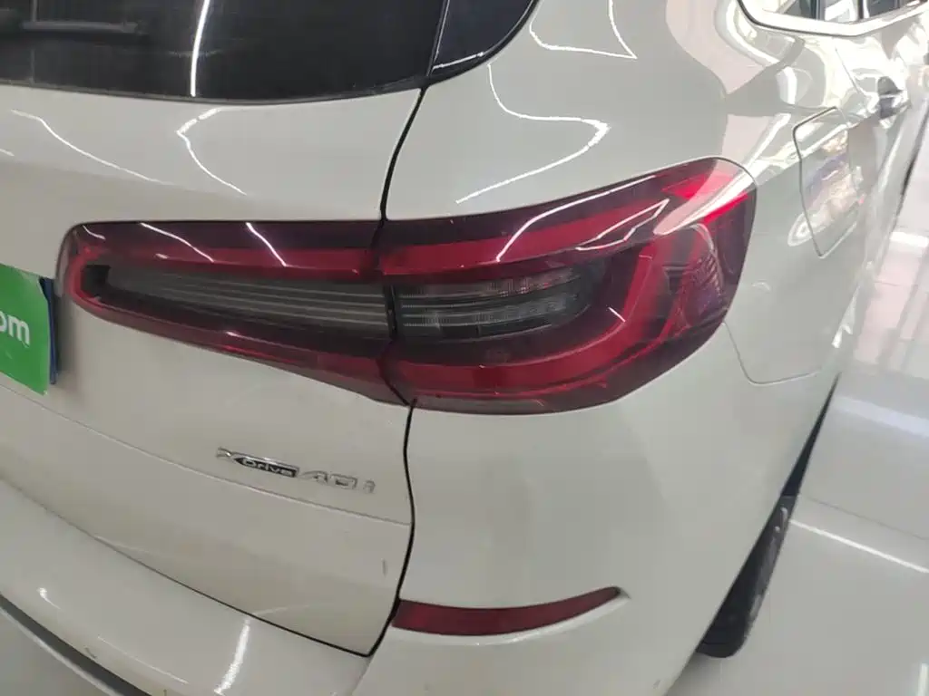 BMW X5 (Import) — миниатюра 8