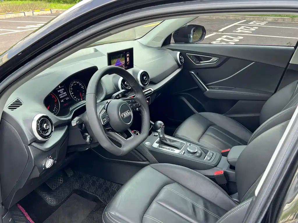 Audi Q2L — миниатюра 6