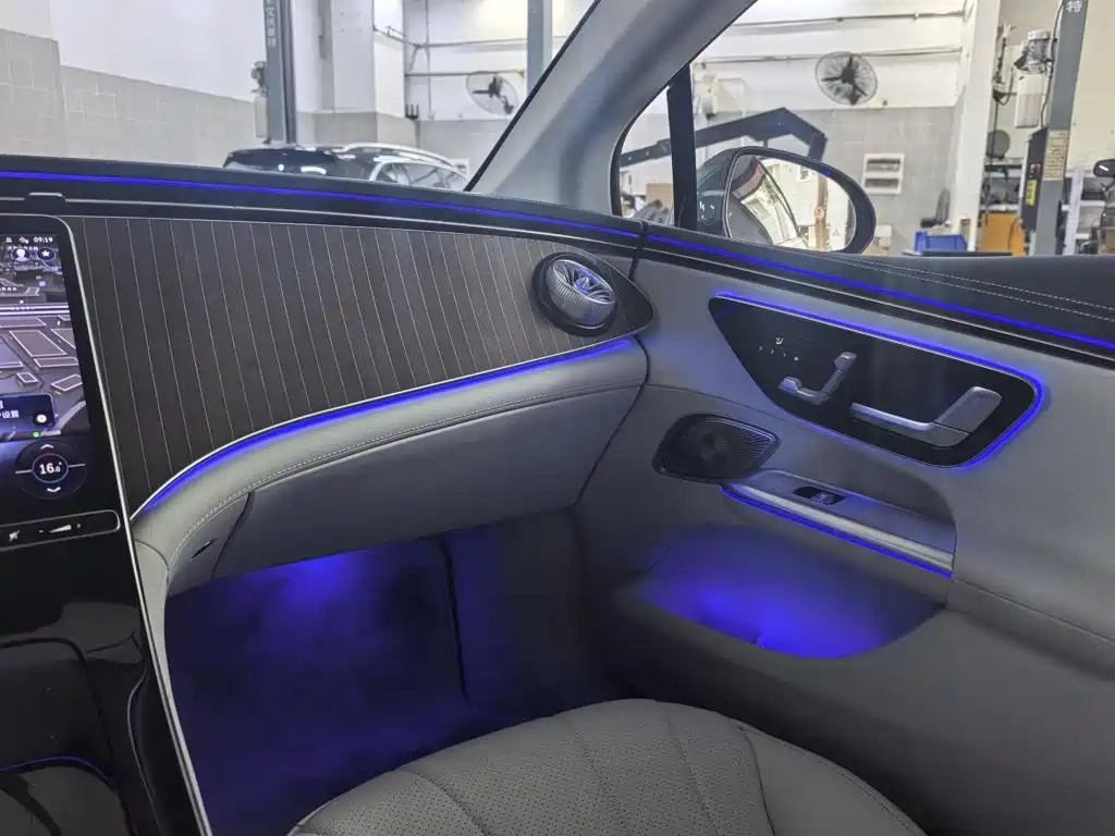 Mercedes-Benz EQE — миниатюра 15
