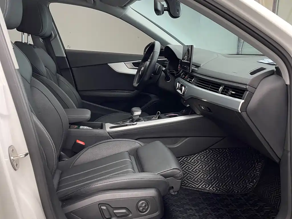 Audi A4L — миниатюра 27