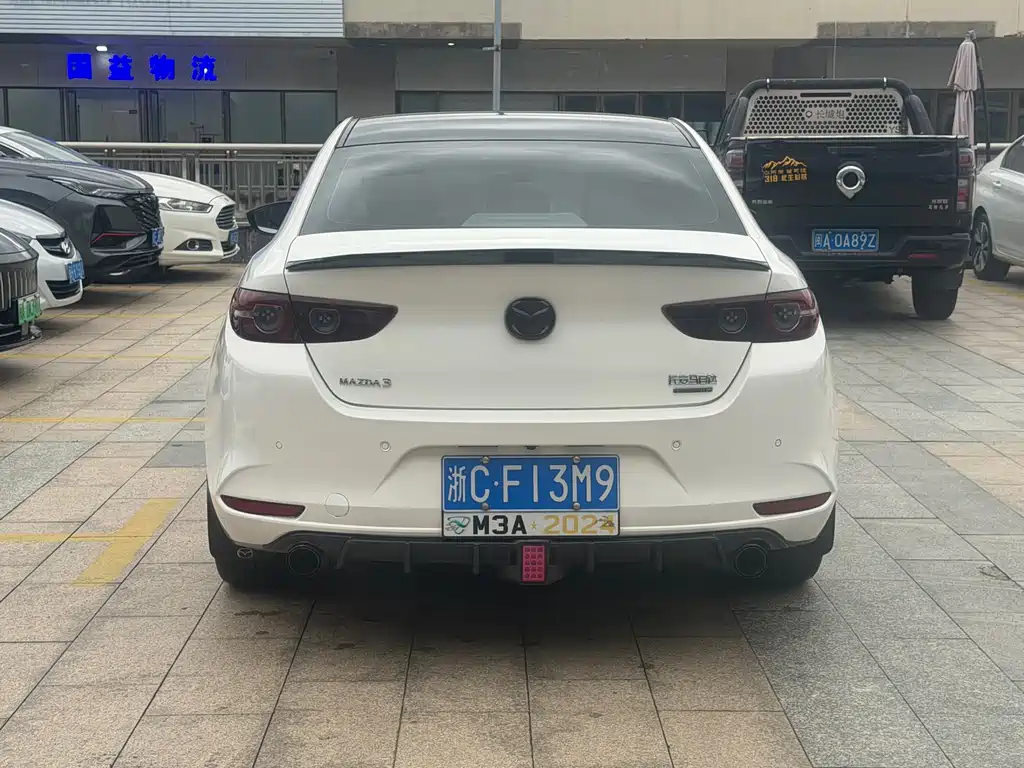 Mazda 3 Axela — миниатюра 17