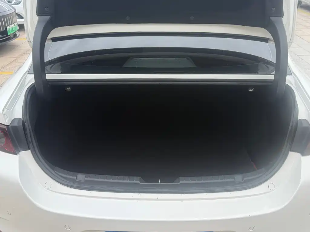 Mazda 3 Axela — миниатюра 16