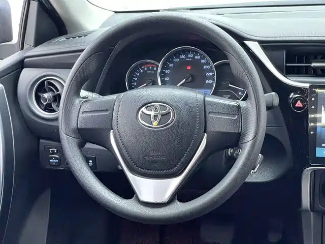 Toyota Corolla — миниатюра 11
