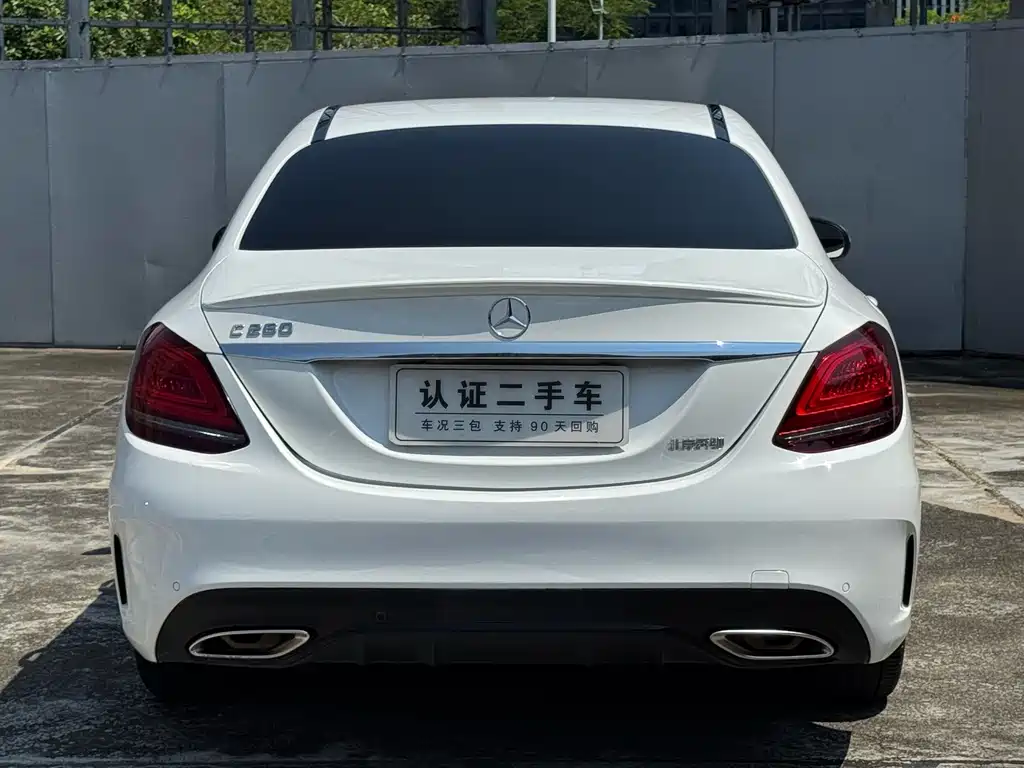 Mercedes-Benz C-Class — миниатюра 10