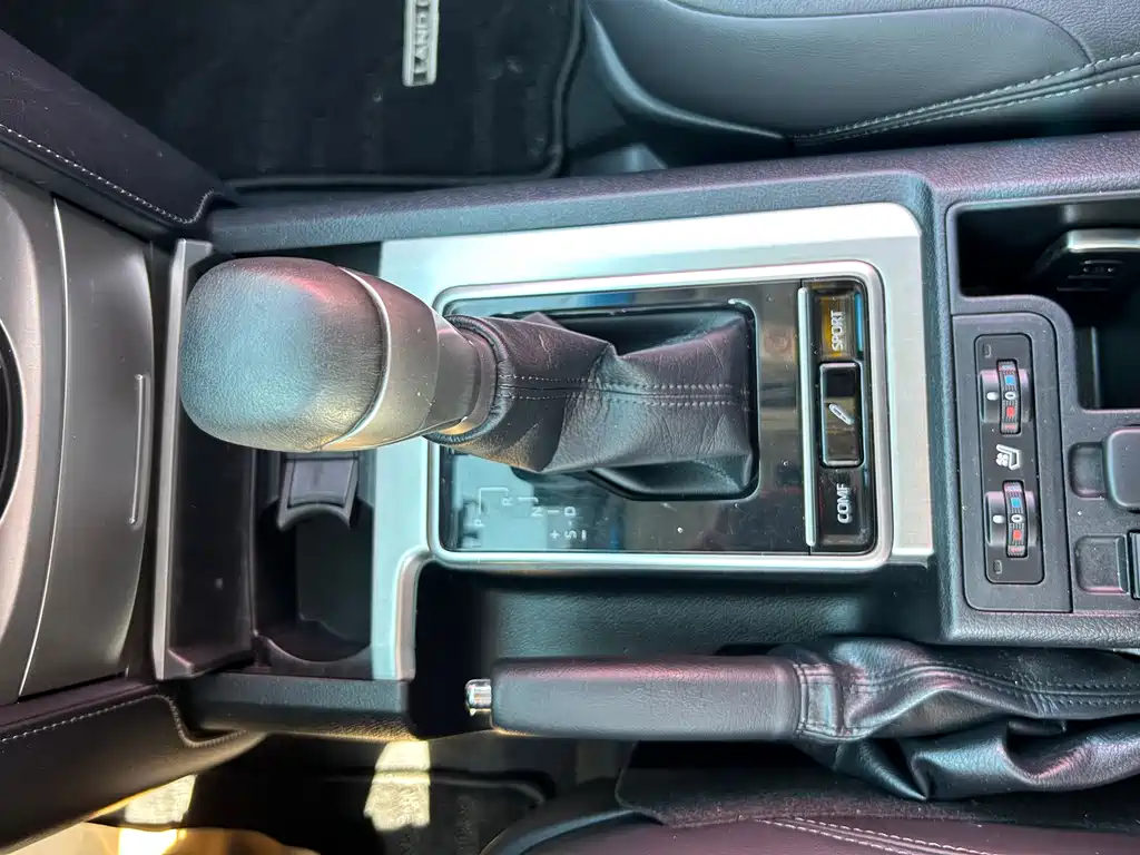 Toyota Prado — миниатюра 14