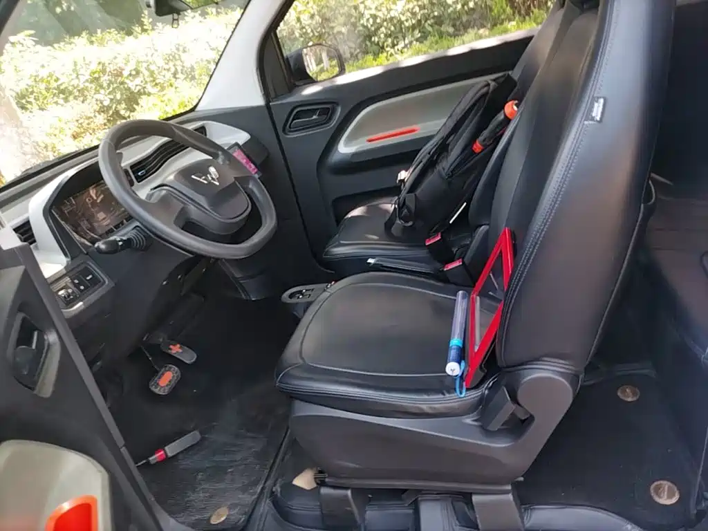 Wuling MINIEV — миниатюра 15