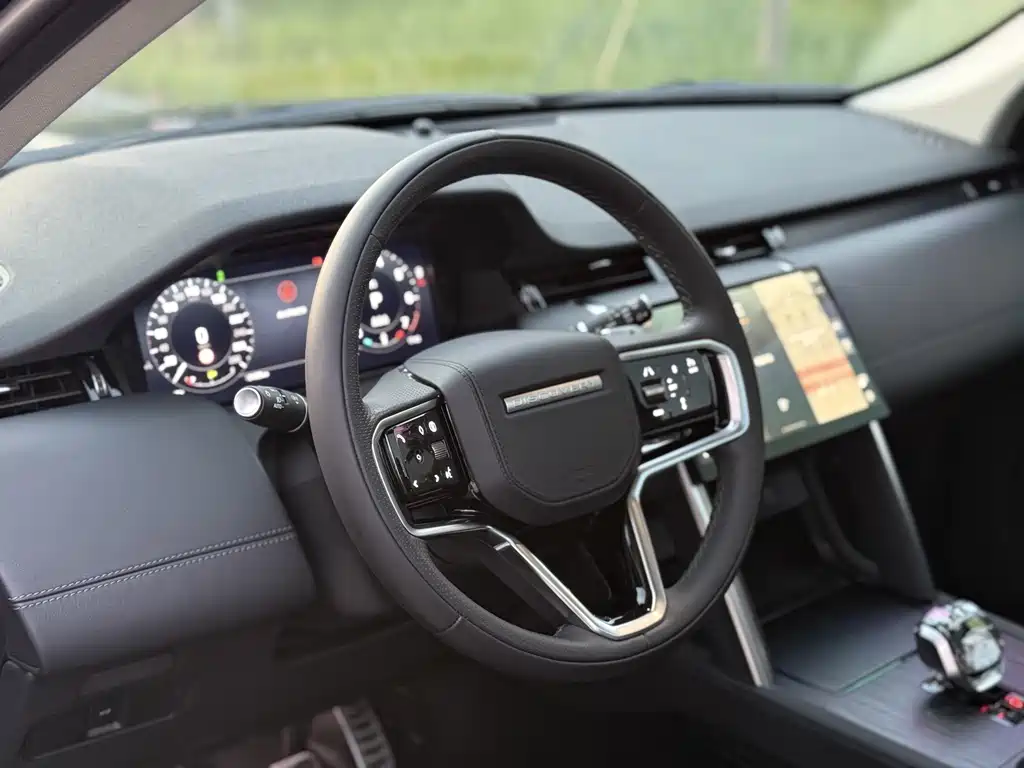 LAND ROVER DISCOVER SPORTS