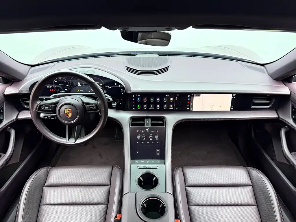 Porsche Taycan — миниатюра 14