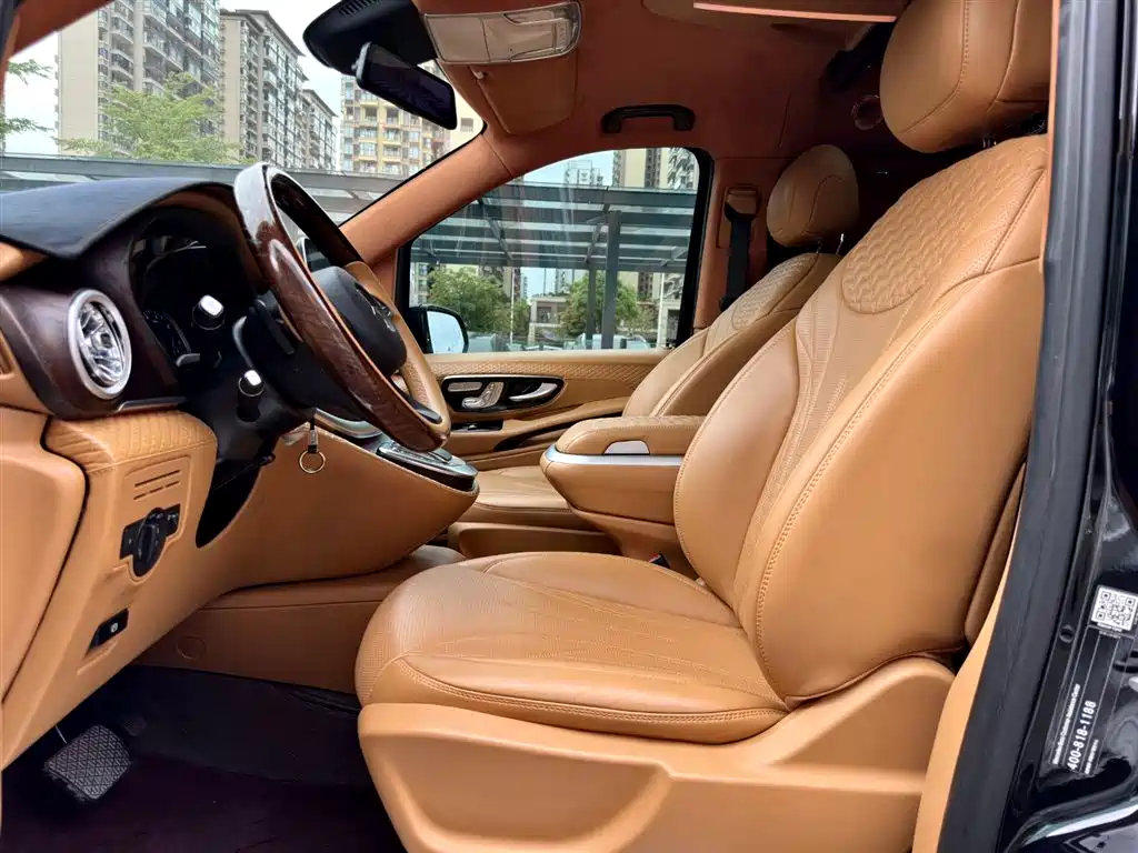 Mercedes-Benz V-Class V 2023 V 260 L