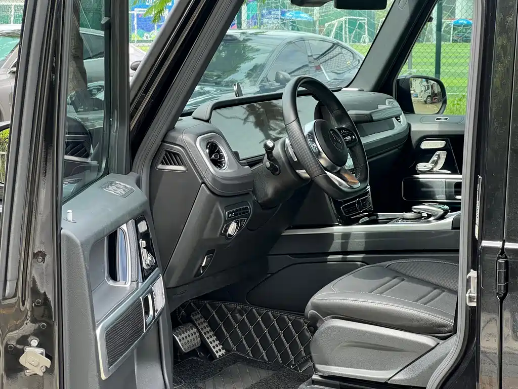 Mercedes-Benz G-Class — миниатюра 8