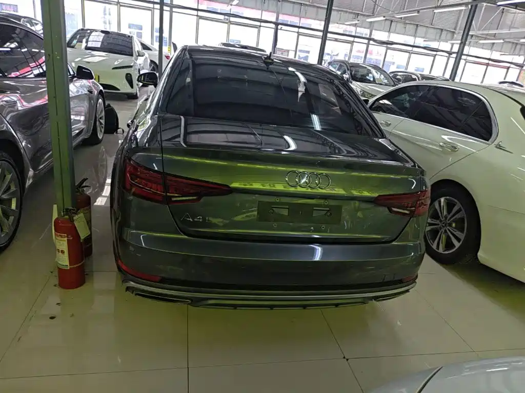 Audi A4L — миниатюра 6