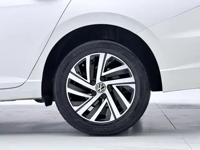 Volkswagen Lavida — миниатюра 18