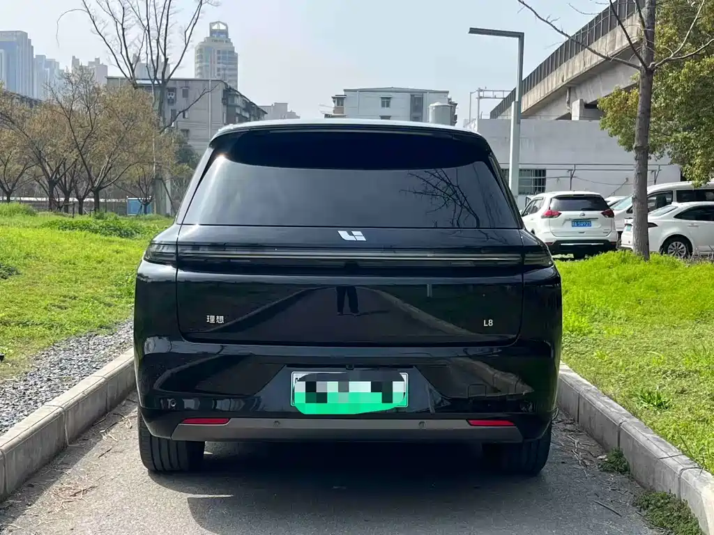 Li Auto L8 2025 Max