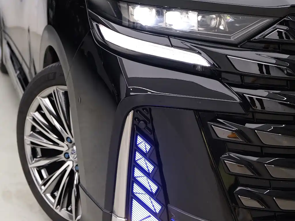 Toyota Vellfire 2025 2.5L Executive