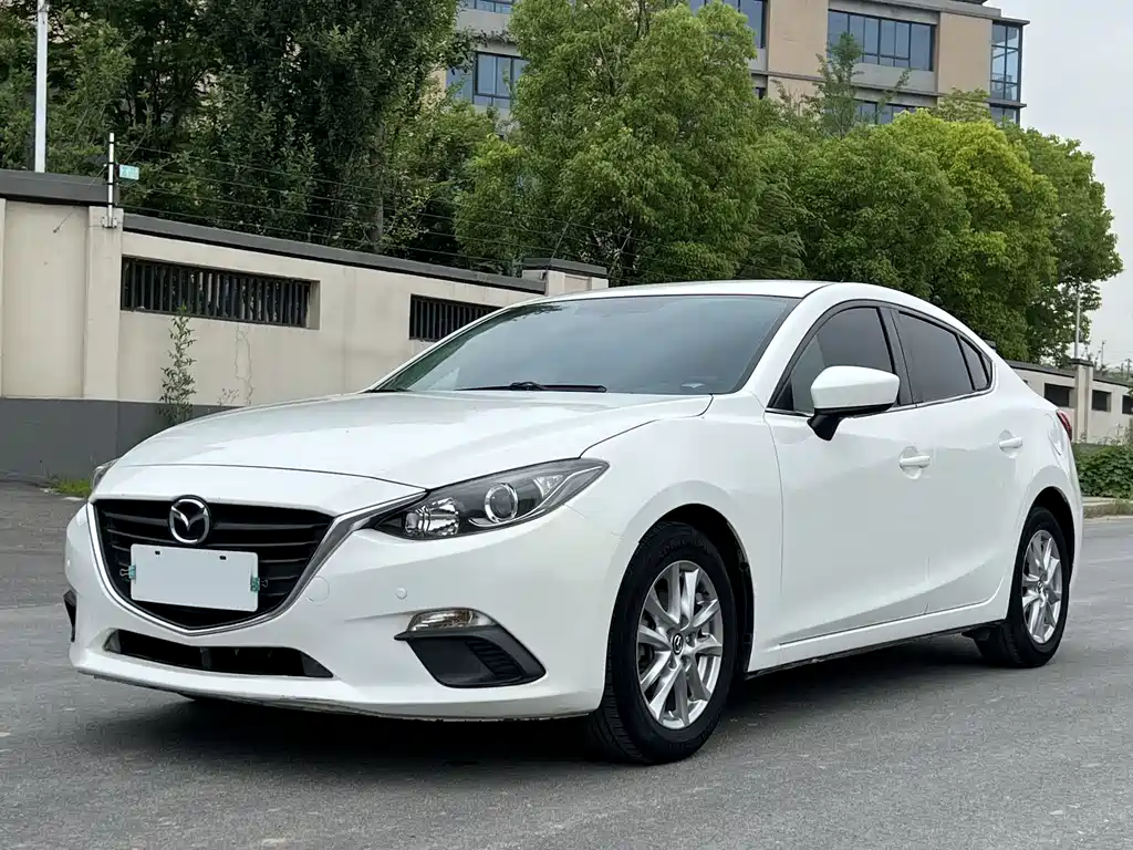 Купить Mazda 3 Axela