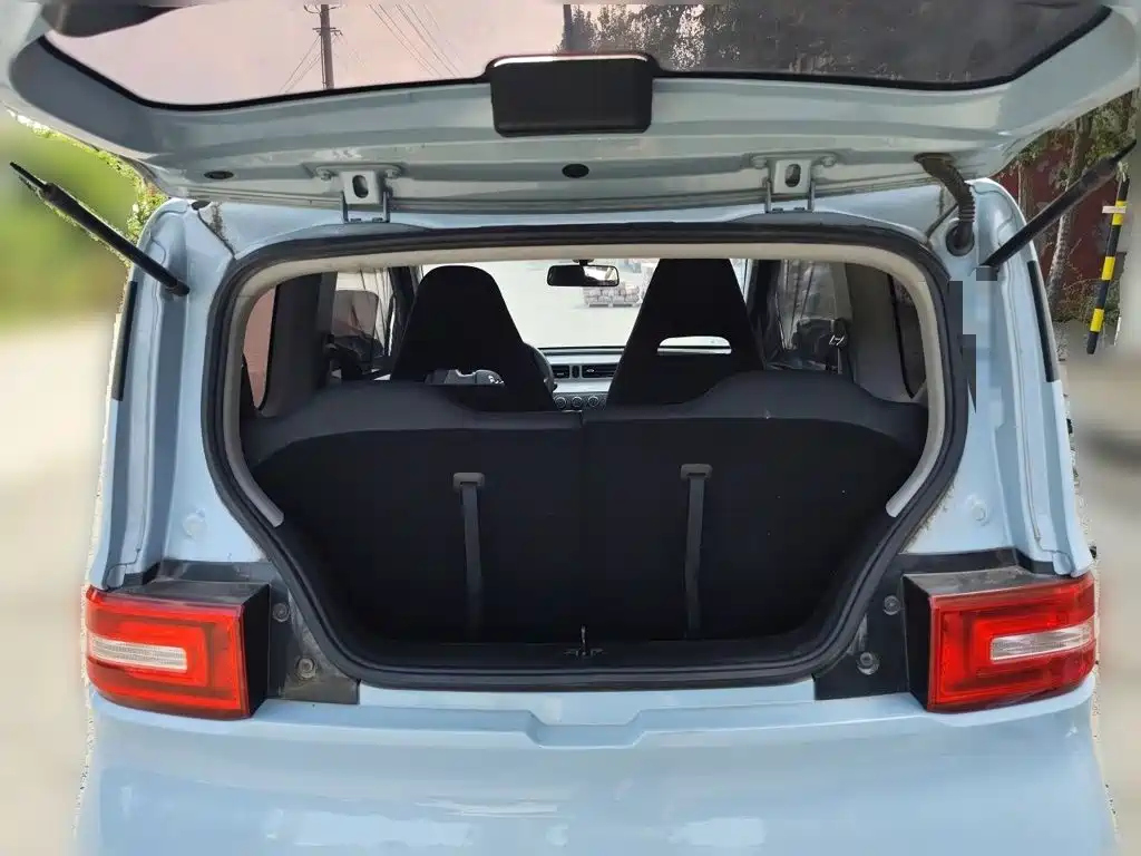 Wuling MINIEV — миниатюра 15