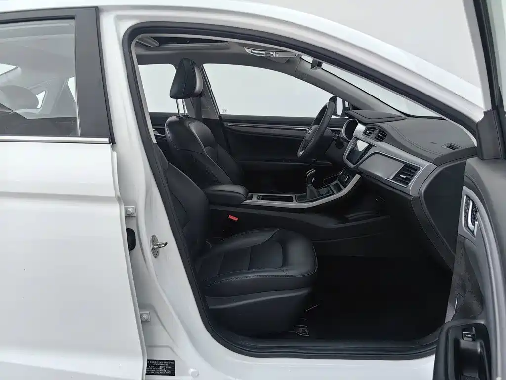 Geely Emgrand GL — миниатюра 23