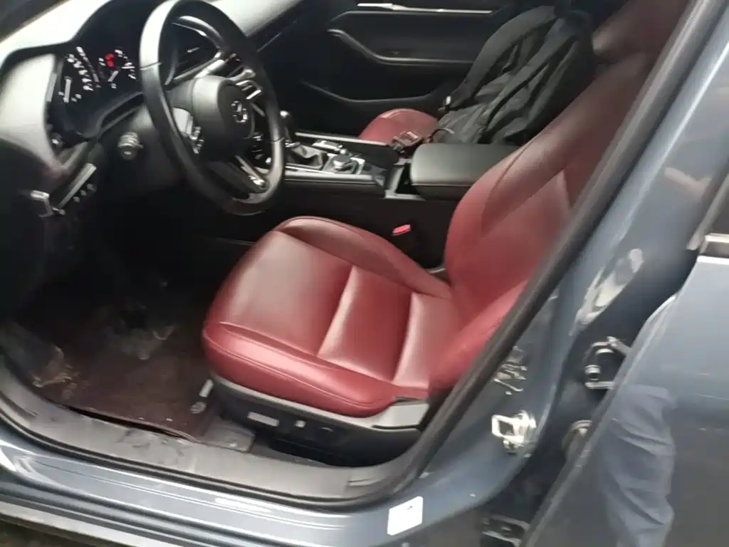 Mazda 3 Axela — миниатюра 11