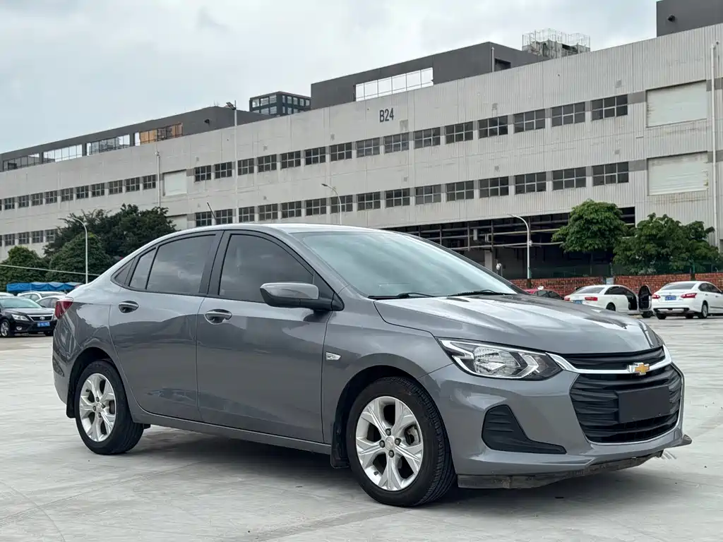 Chevrolet Cavalier — миниатюра 3