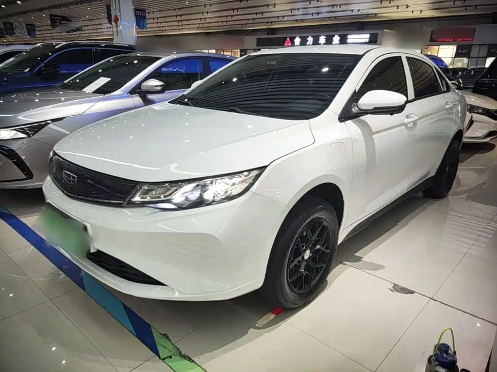 Geely New Energy — миниатюра 2