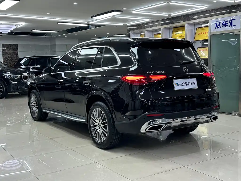 Mercedes-Benz GLC 2026 GLC 300 L 4MATIC 5 мест
