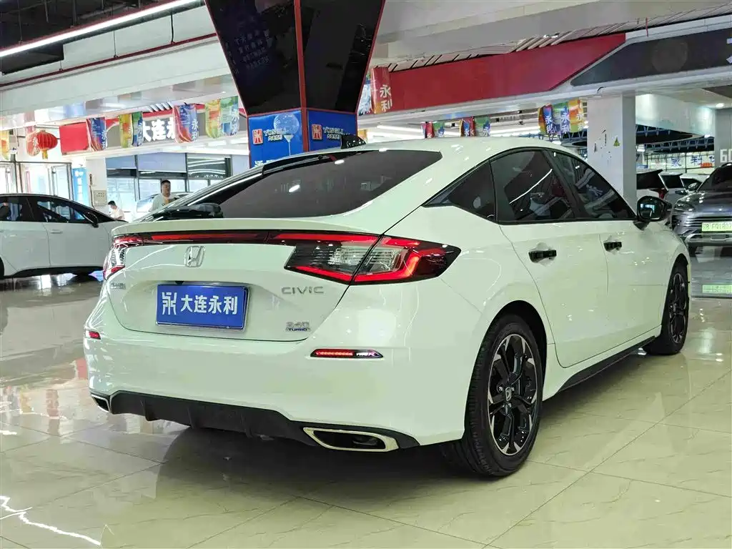 Honda Civic — миниатюра 4