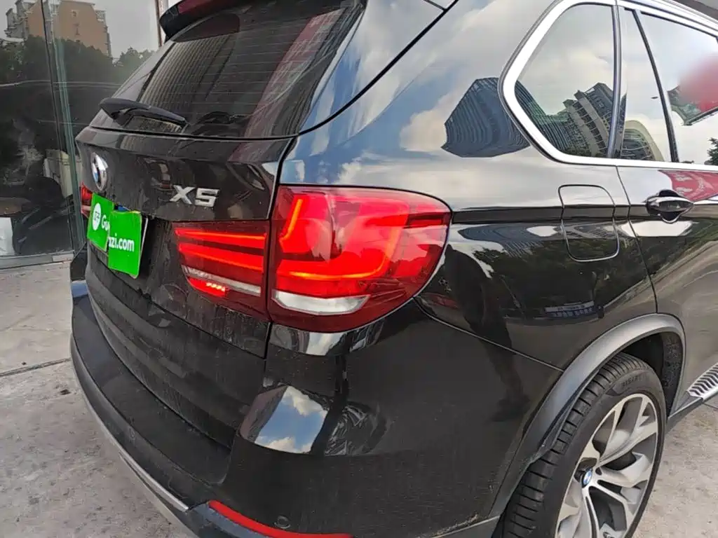 BMW X5 (Import) — миниатюра 8