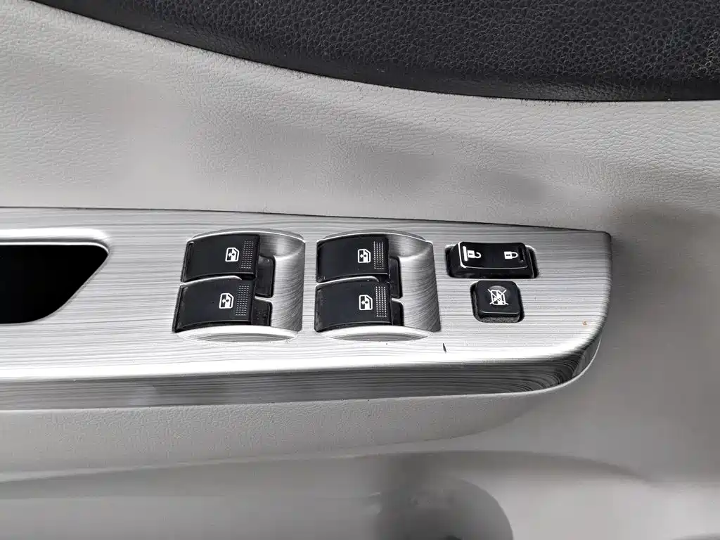 Fengxing Fengxing S500 — миниатюра 9