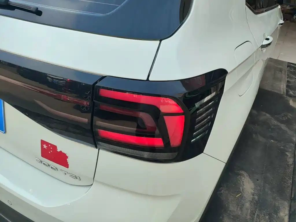 Volkswagen T-Cross — миниатюра 8