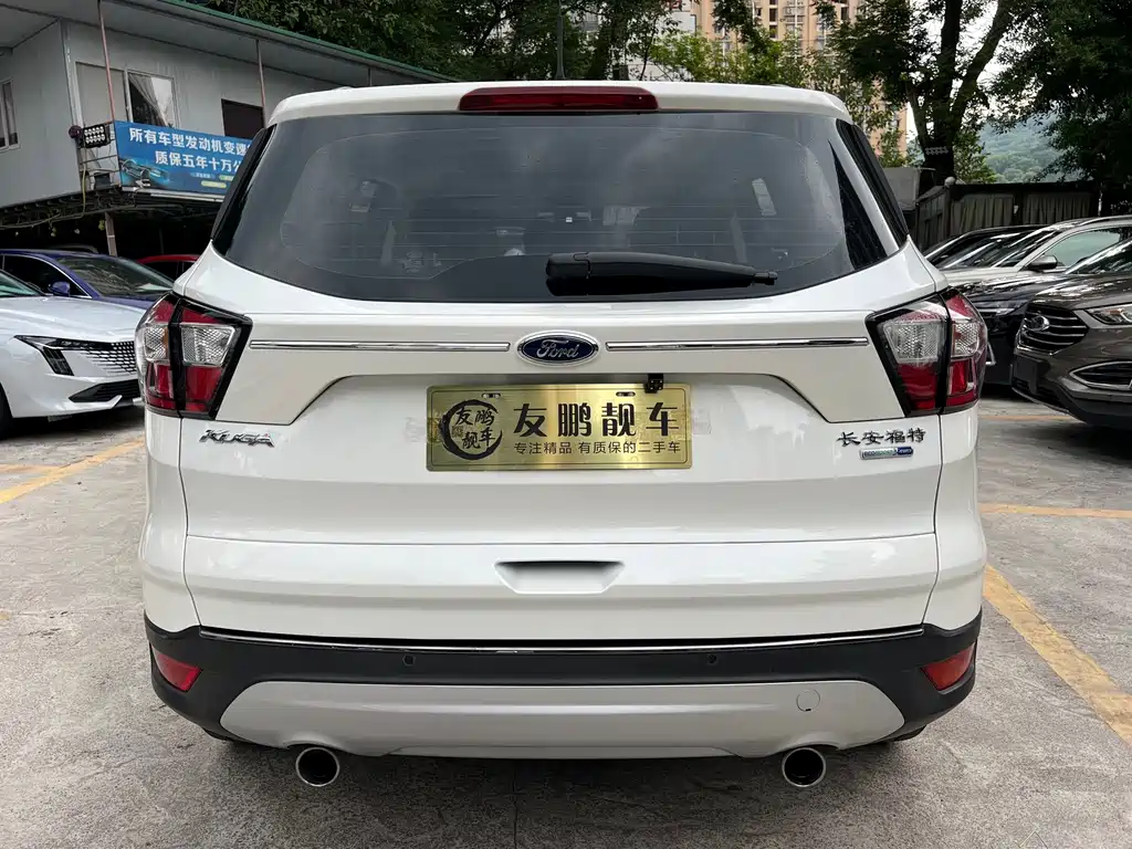 Ford Kuga — миниатюра 18