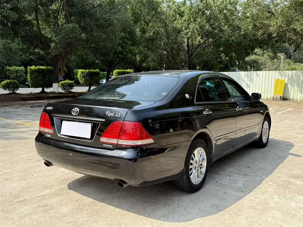 Toyota Crown 2007 2.5L Royal