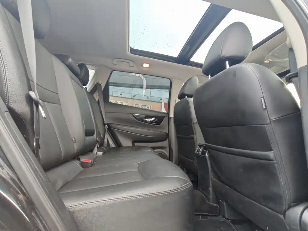 Nissan X-Trail — миниатюра 11