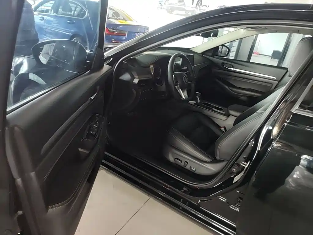 Nissan Teana — миниатюра 16