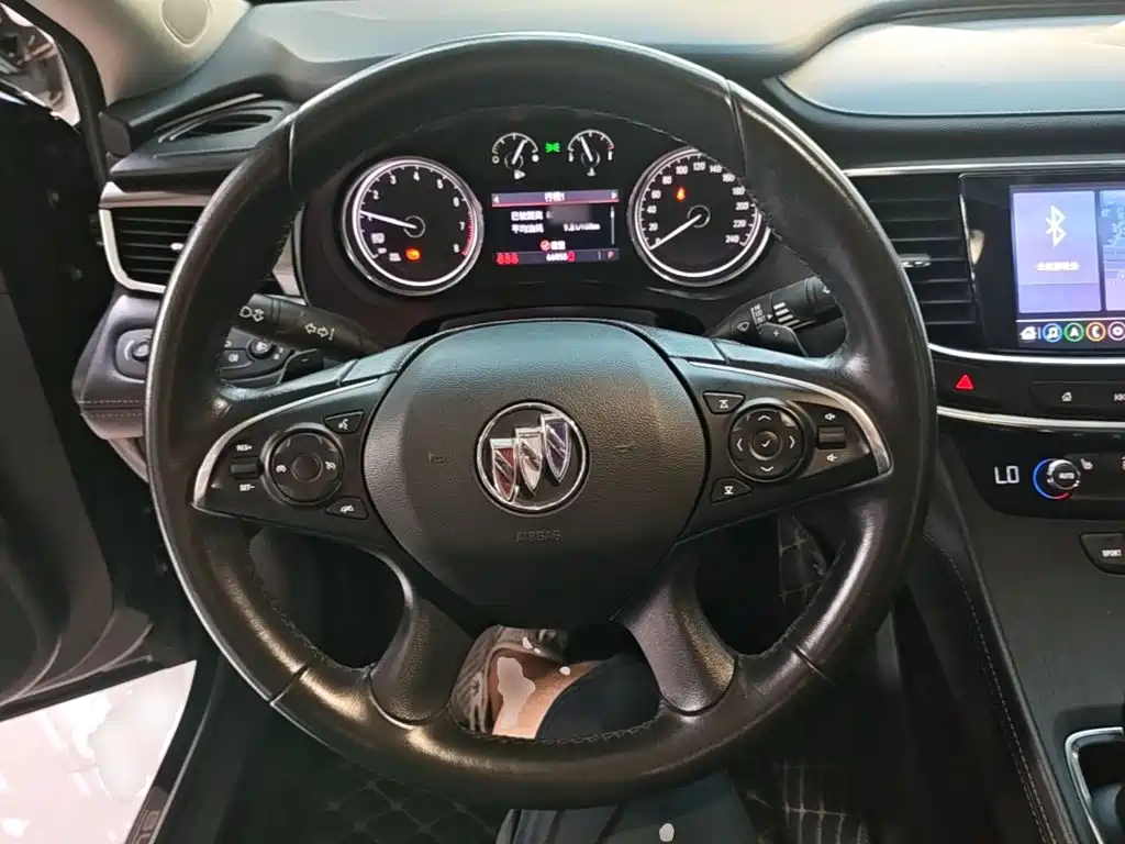 Buick LaCrosse — миниатюра 11