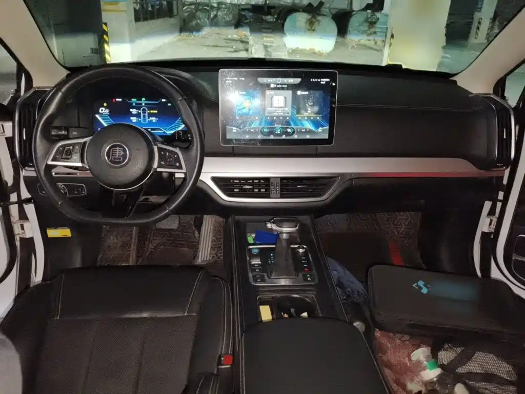 BYD Tang — миниатюра 13