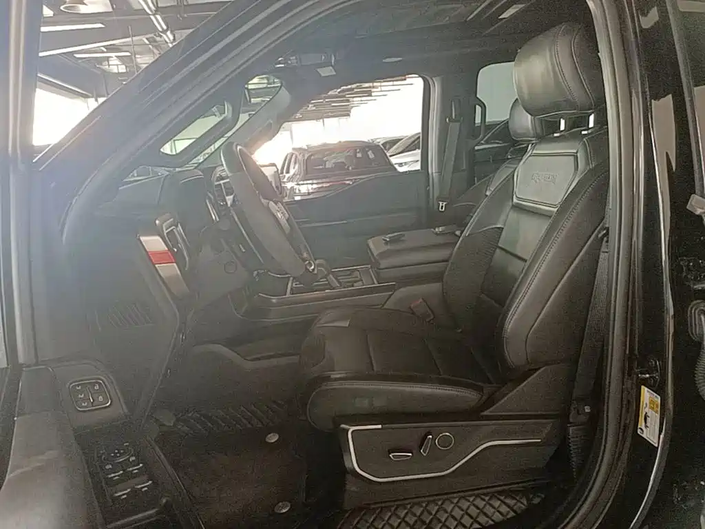 Ford F-150 Raptor — миниатюра 15
