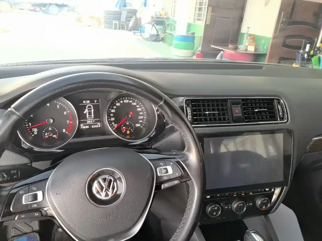 Volkswagen Sagitar — миниатюра 10