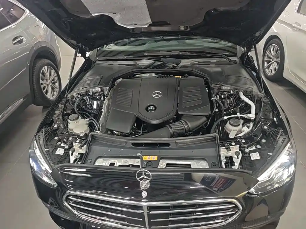 Mercedes-Benz C-Class — миниатюра 20