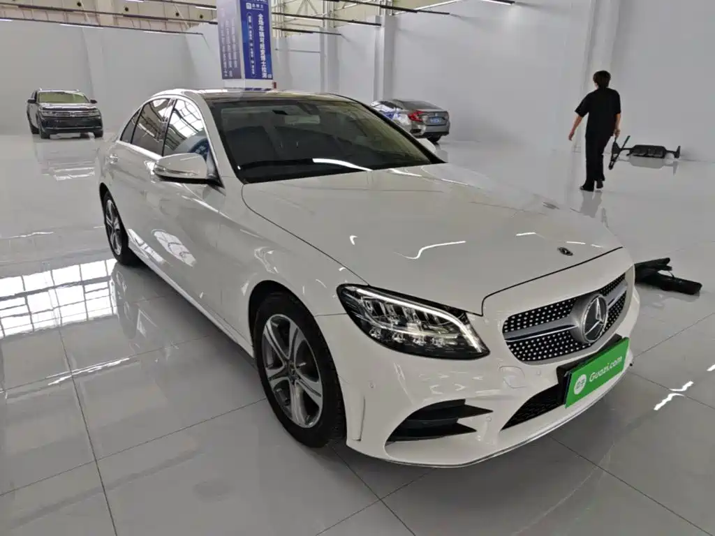 Mercedes-Benz C-Class — миниатюра 4
