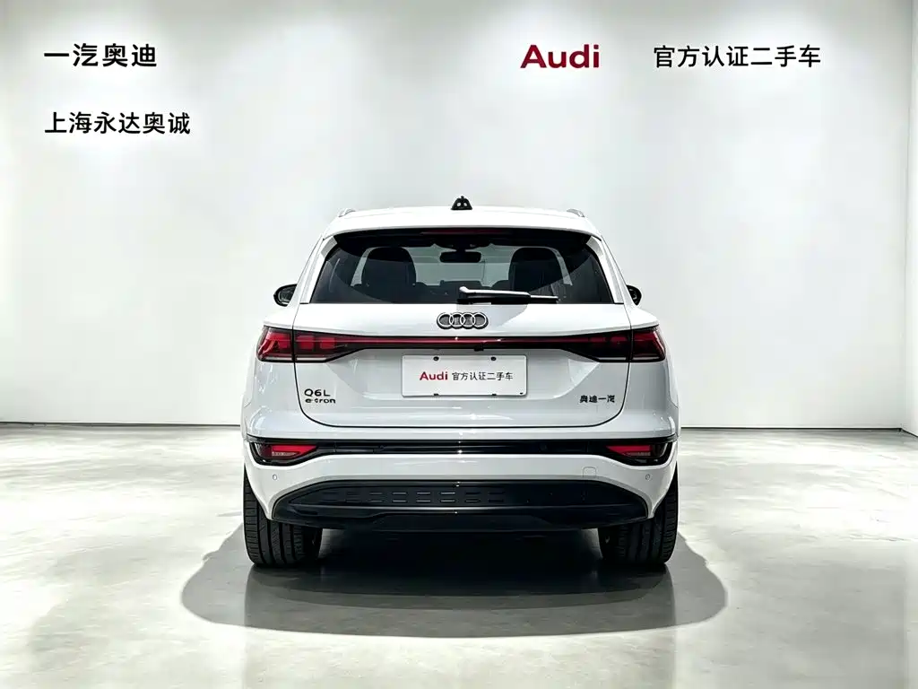 Audi Q6L e-tron — миниатюра 3