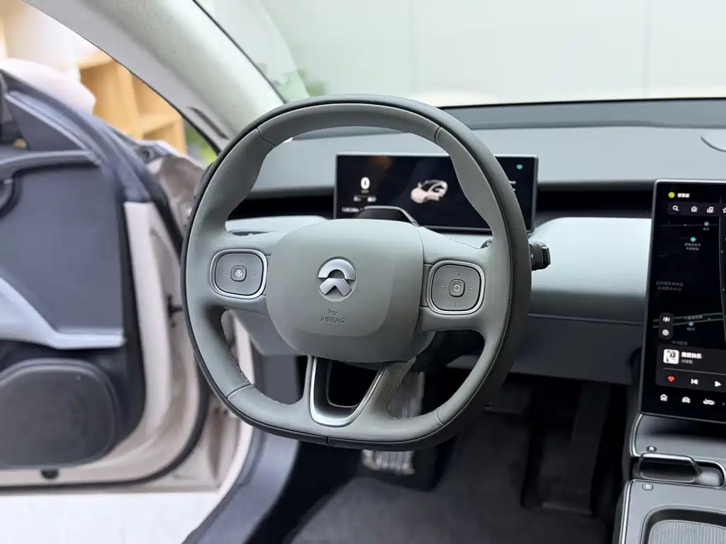 NIO ET5 — миниатюра 6