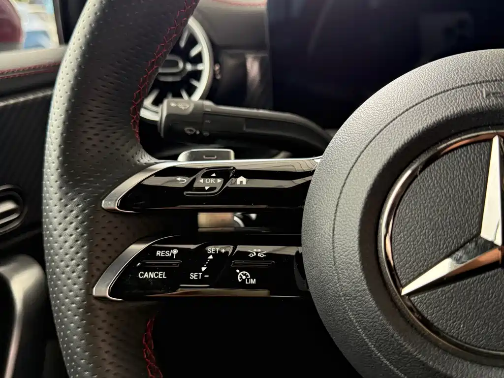Mercedes-Benz A-Class — миниатюра 13