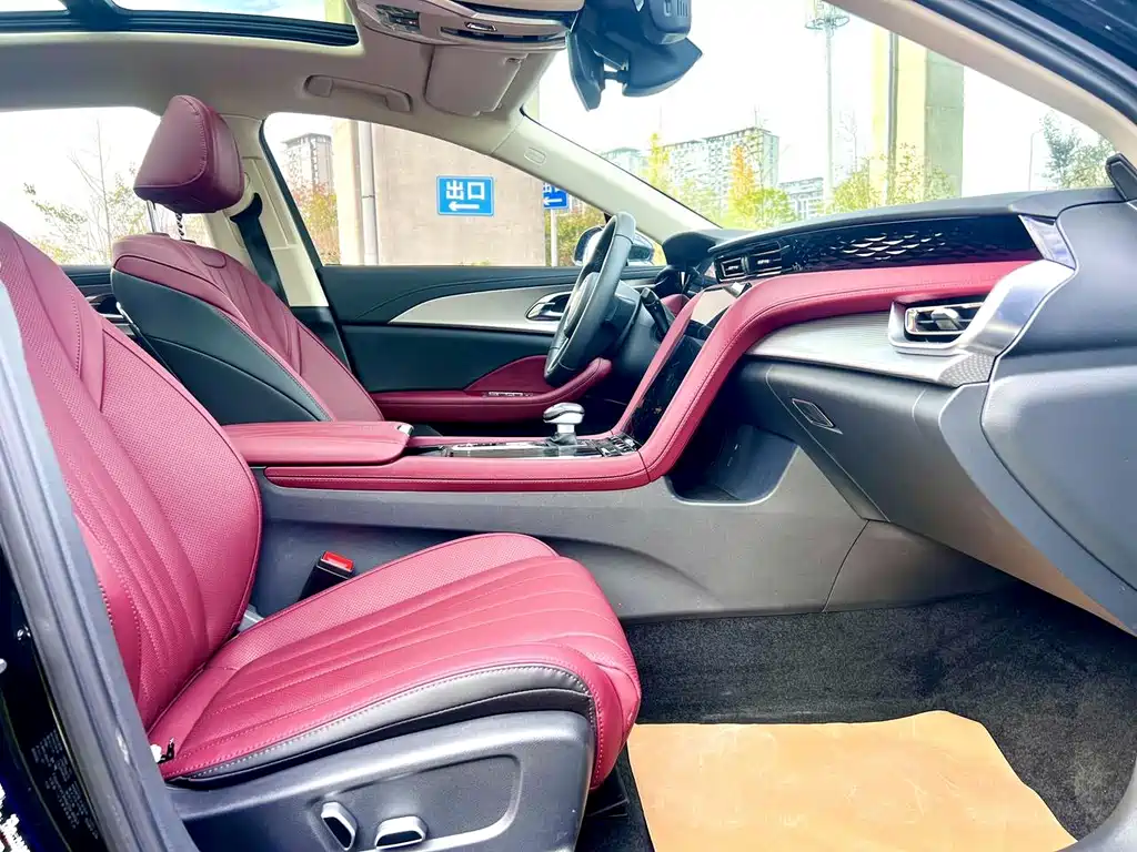 Hongqi Hongqi H5 — миниатюра 16
