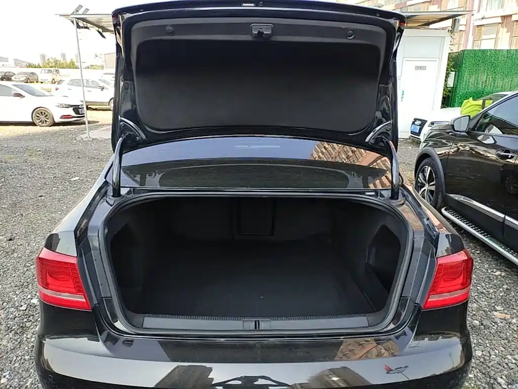 Volkswagen Magotan — миниатюра 15