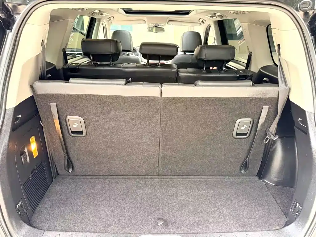 GAC GS8 2017 320T Luxury Smart Connect （ мест）