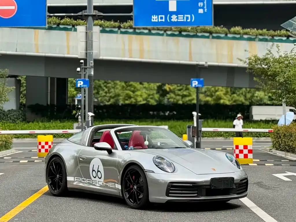 Porsche 911 — миниатюра 2